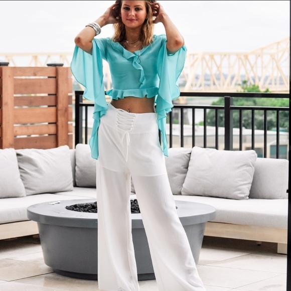 NWT Ruffled Crop Top - Picture 5 of 13